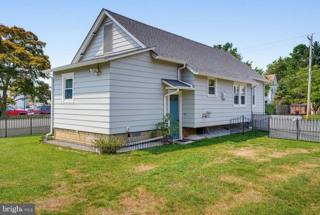 606 SE 2ND ST, Milford, DE 19963