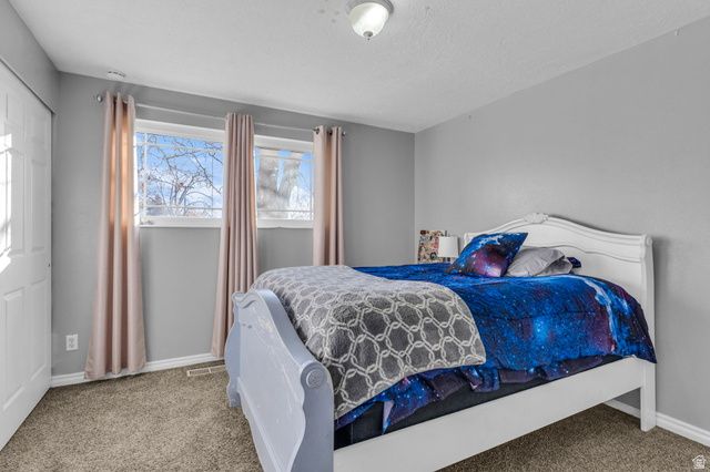 1992 W AFTON CIR, Layton, UT 84041