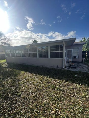 819 CABARET COURT, Kissimmee, FL 34759