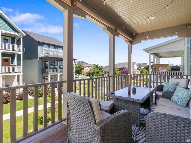 10712 S KESTREL RISE RD, South Jordan, UT 84009