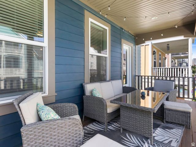 10712 S KESTREL RISE RD, South Jordan, UT 84009
