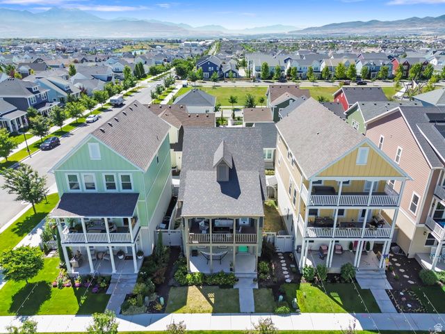 10712 S KESTREL RISE RD, South Jordan, UT 84009