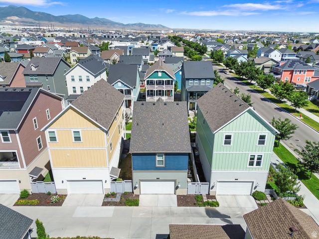 10712 S KESTREL RISE RD, South Jordan, UT 84009