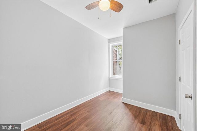 1940 S LAMBERT STREET, Philadelphia, PA 19145