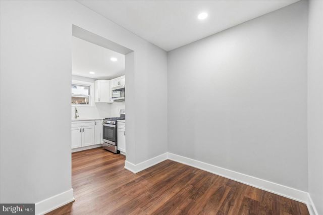 1940 S LAMBERT STREET, Philadelphia, PA 19145