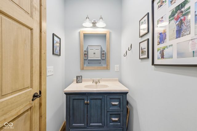 3888 N County Road 800 W, Greencastle, IN 46135