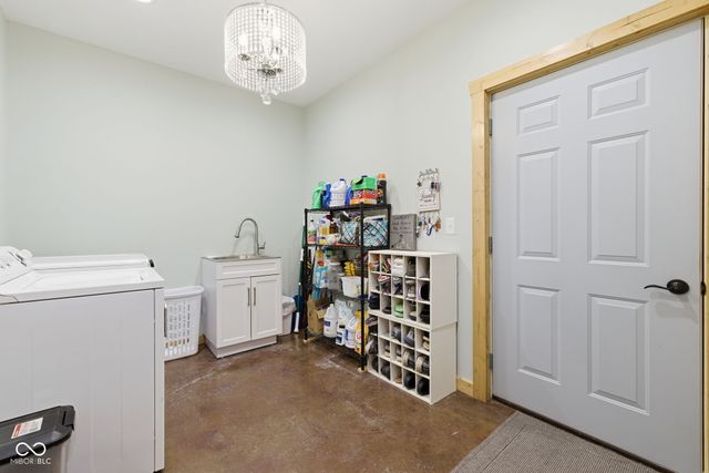 3888 N County Road 800 W, Greencastle, IN 46135