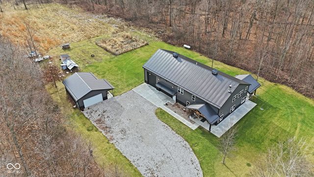 3888 N County Road 800 W, Greencastle, IN 46135