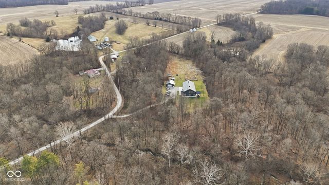 3888 N County Road 800 W, Greencastle, IN 46135