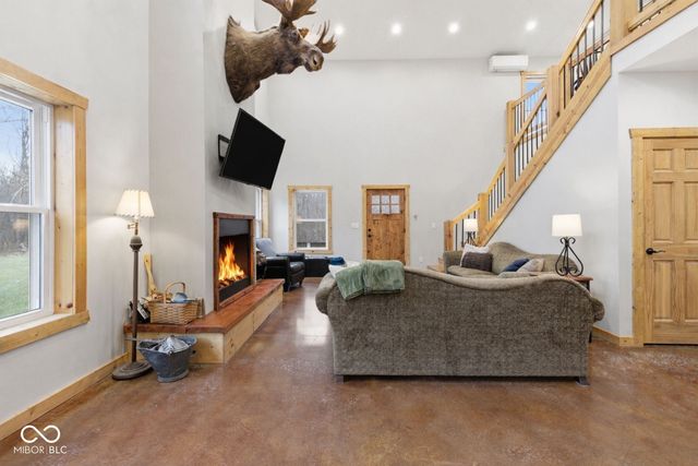 3888 N County Road 800 W, Greencastle, IN 46135