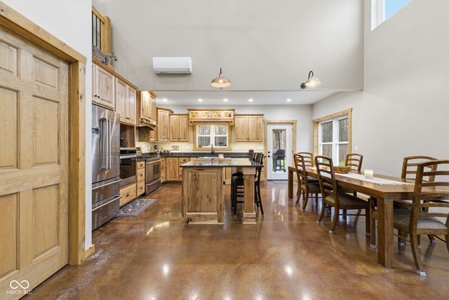 3888 N County Road 800 W, Greencastle, IN 46135