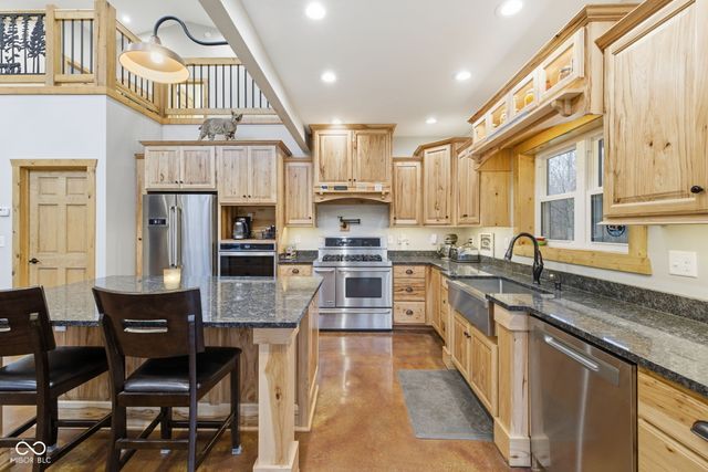 3888 N County Road 800 W, Greencastle, IN 46135