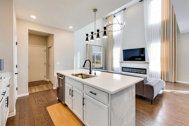 301 Didier Court, Buffalo Grove, IL 60089