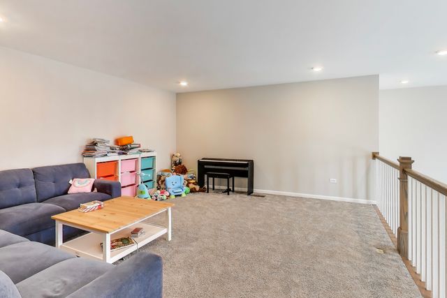 301 Didier Court, Buffalo Grove, IL 60089