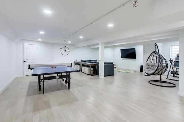 301 Didier Court, Buffalo Grove, IL 60089