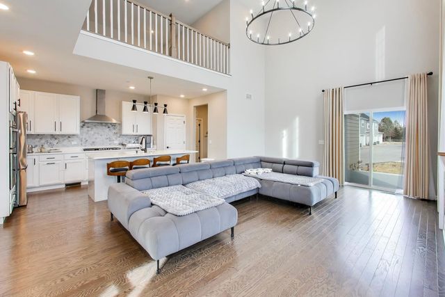 301 Didier Court, Buffalo Grove, IL 60089