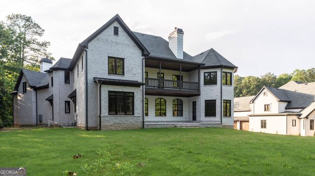 10745 Shallowford Road, Roswell, GA 30075