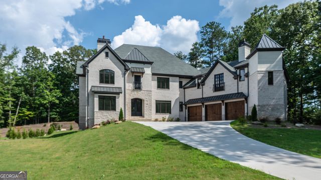 10745 Shallowford Road, Roswell, GA 30075