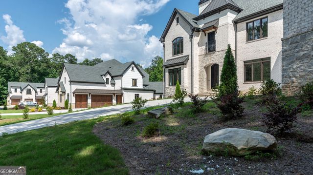 10745 Shallowford Road, Roswell, GA 30075