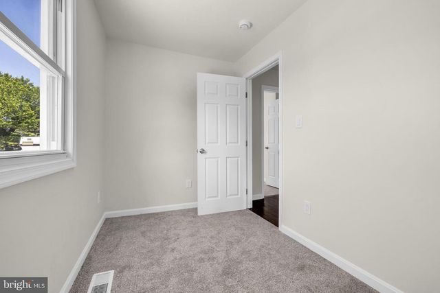 3 COMPRESSION CT, Middle River, MD 21220