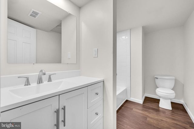 3 COMPRESSION CT, Middle River, MD 21220