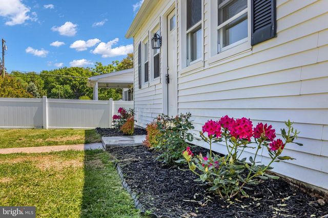 3 COMPRESSION CT, Middle River, MD 21220