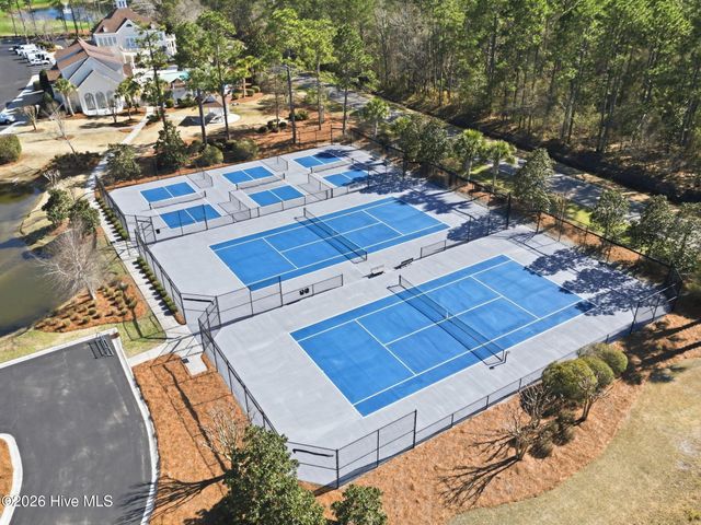 433 Laurel Valley Drive, Shallotte, NC 28470