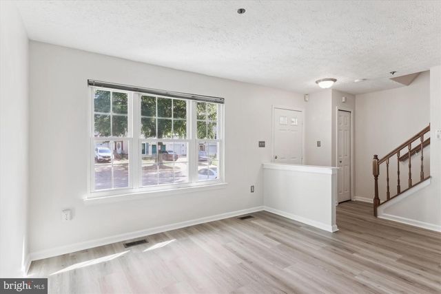 4125 SILVER PARK TER, Suitland, MD 20746