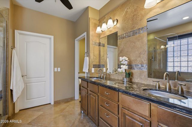 2604 S PONDEROSA Drive, Gilbert, AZ 85295