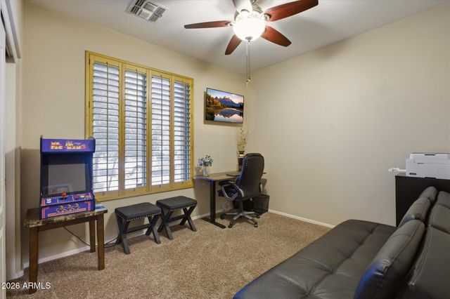 2604 S PONDEROSA Drive, Gilbert, AZ 85295