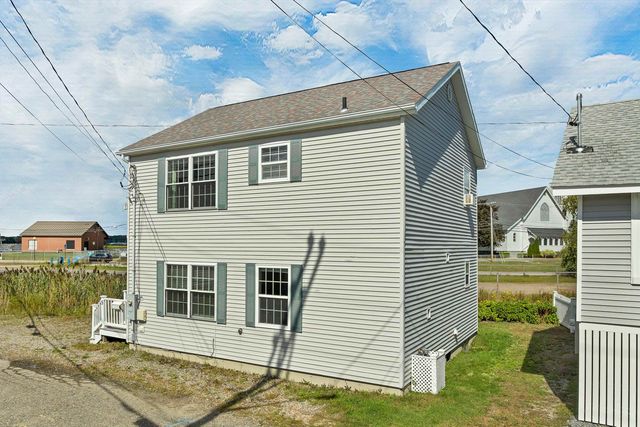 5 Chase Street, Hampton, NH 03842