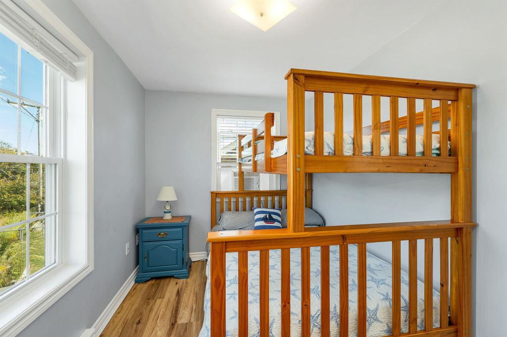Image 25 of property listing at 5 Chase Street, Hampton, NH 03842