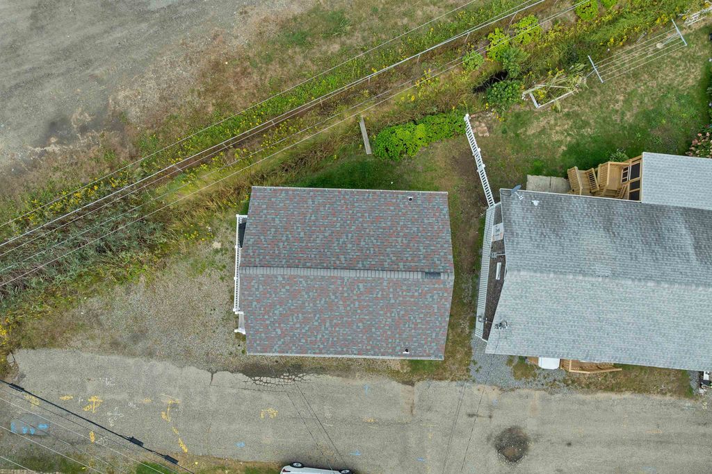 Image 33 of property listing at 5 Chase Street, Hampton, NH 03842