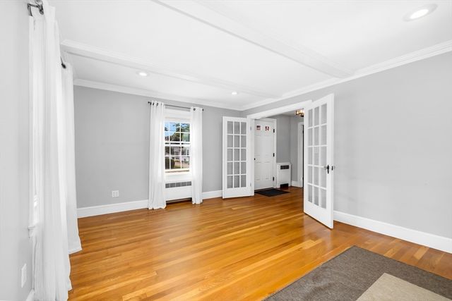 21 Leroy Ave, Haverhill, MA 01835