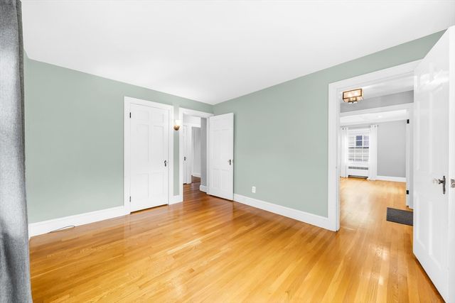 21 Leroy Ave, Haverhill, MA 01835