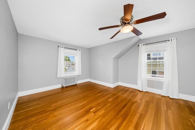 21 Leroy Ave, Haverhill, MA 01835