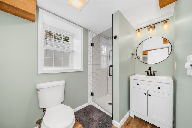 21 Leroy Ave, Haverhill, MA 01835