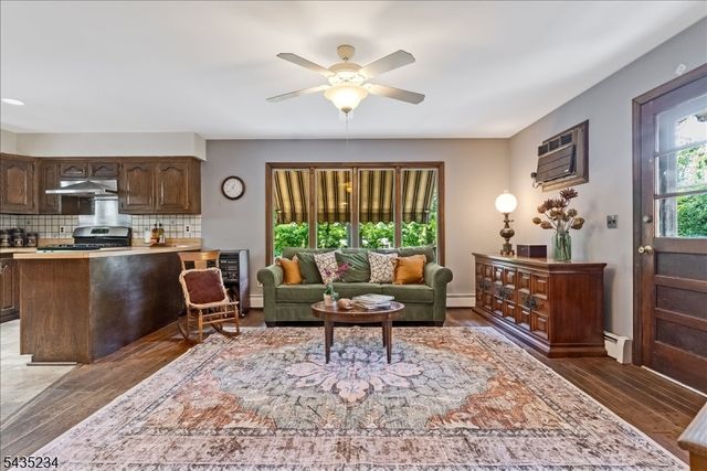 525 S Maple Ave, Glen Rock Boro, NJ 07452