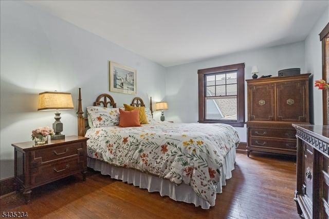 525 S Maple Ave, Glen Rock Boro, NJ 07452