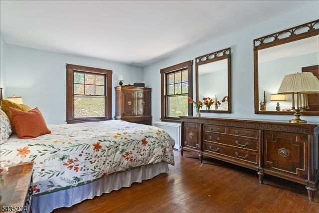 525 S Maple Ave, Glen Rock Boro, NJ 07452