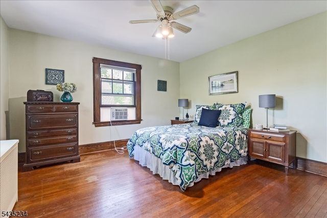 525 S Maple Ave, Glen Rock Boro, NJ 07452