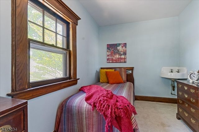 525 S Maple Ave, Glen Rock Boro, NJ 07452