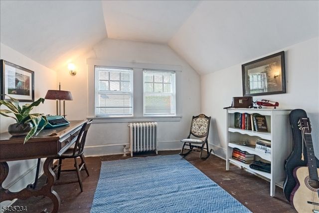 525 S Maple Ave, Glen Rock Boro, NJ 07452