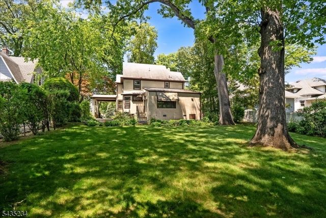525 S Maple Ave, Glen Rock Boro, NJ 07452