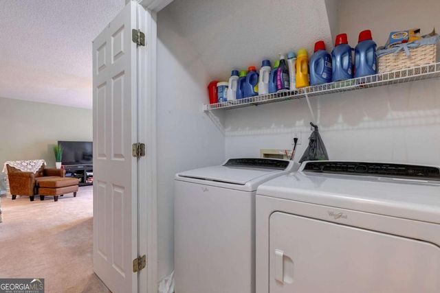 4280 Rosenelfe Way, Loganville, GA 30052