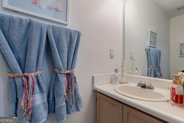 4280 Rosenelfe Way, Loganville, GA 30052