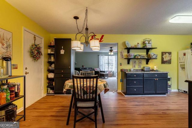 4280 Rosenelfe Way, Loganville, GA 30052