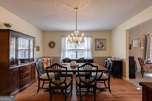 4280 Rosenelfe Way, Loganville, GA 30052