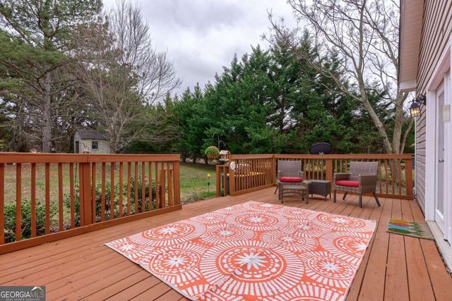 4280 Rosenelfe Way, Loganville, GA 30052