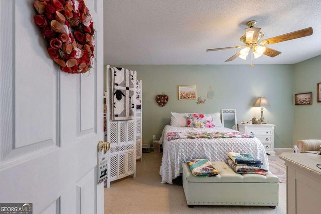 4280 Rosenelfe Way, Loganville, GA 30052